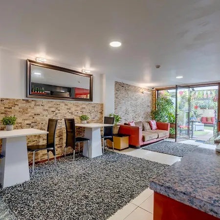 Garden In Town * ポルト