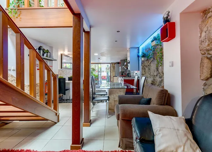 Hostal Garden In Town Oporto