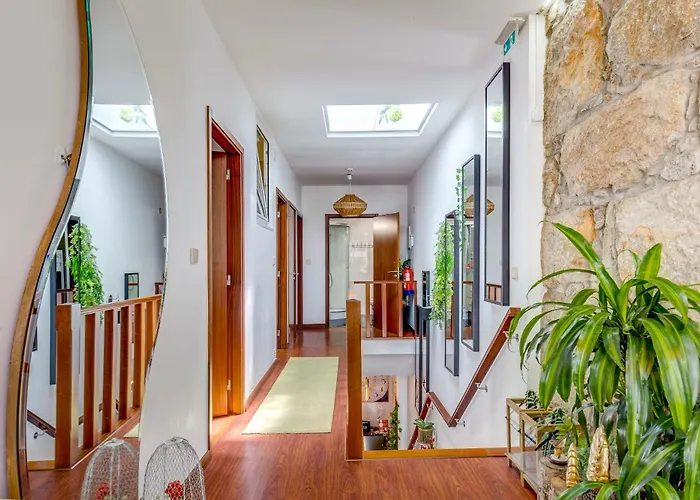 Hostal Garden In Town Oporto