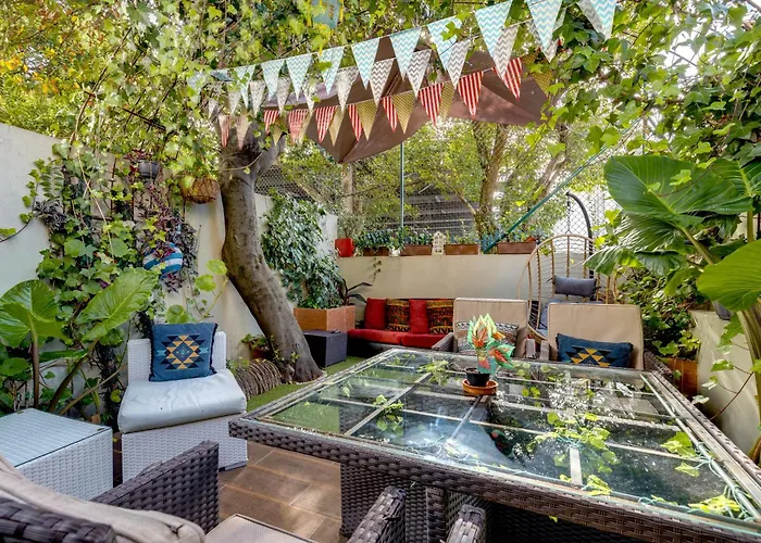 Garden In Town Hostel Porto